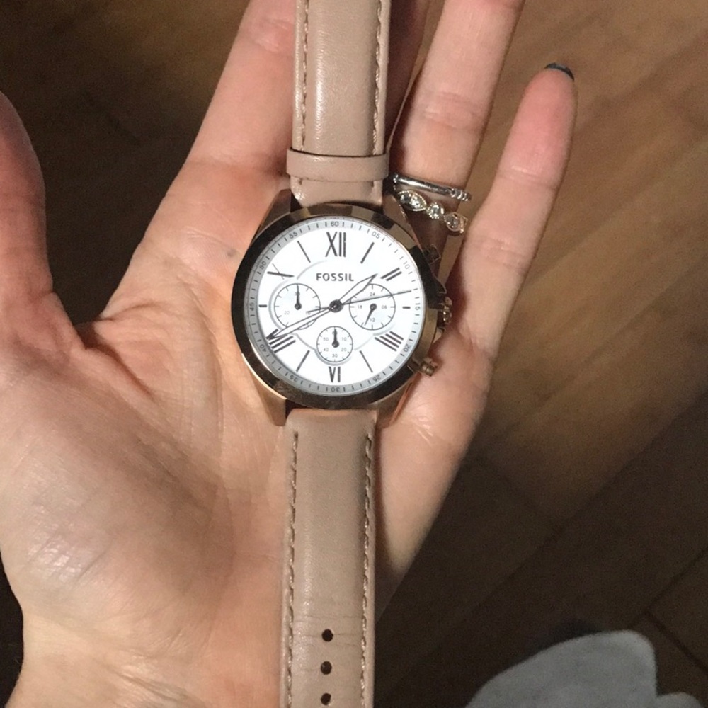 Leather fossil watch